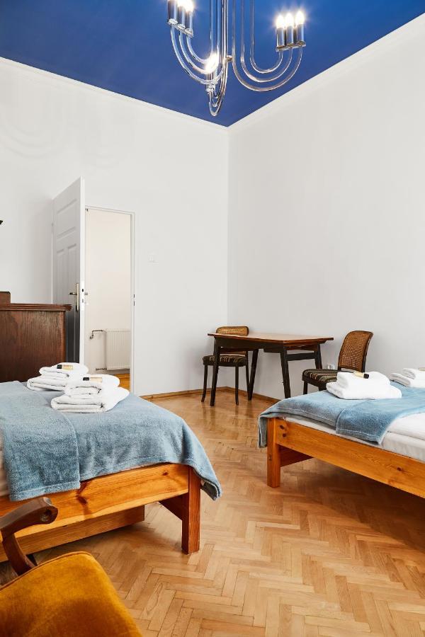 Top Location Apartments Topolowa Street Krakow Bagian luar foto